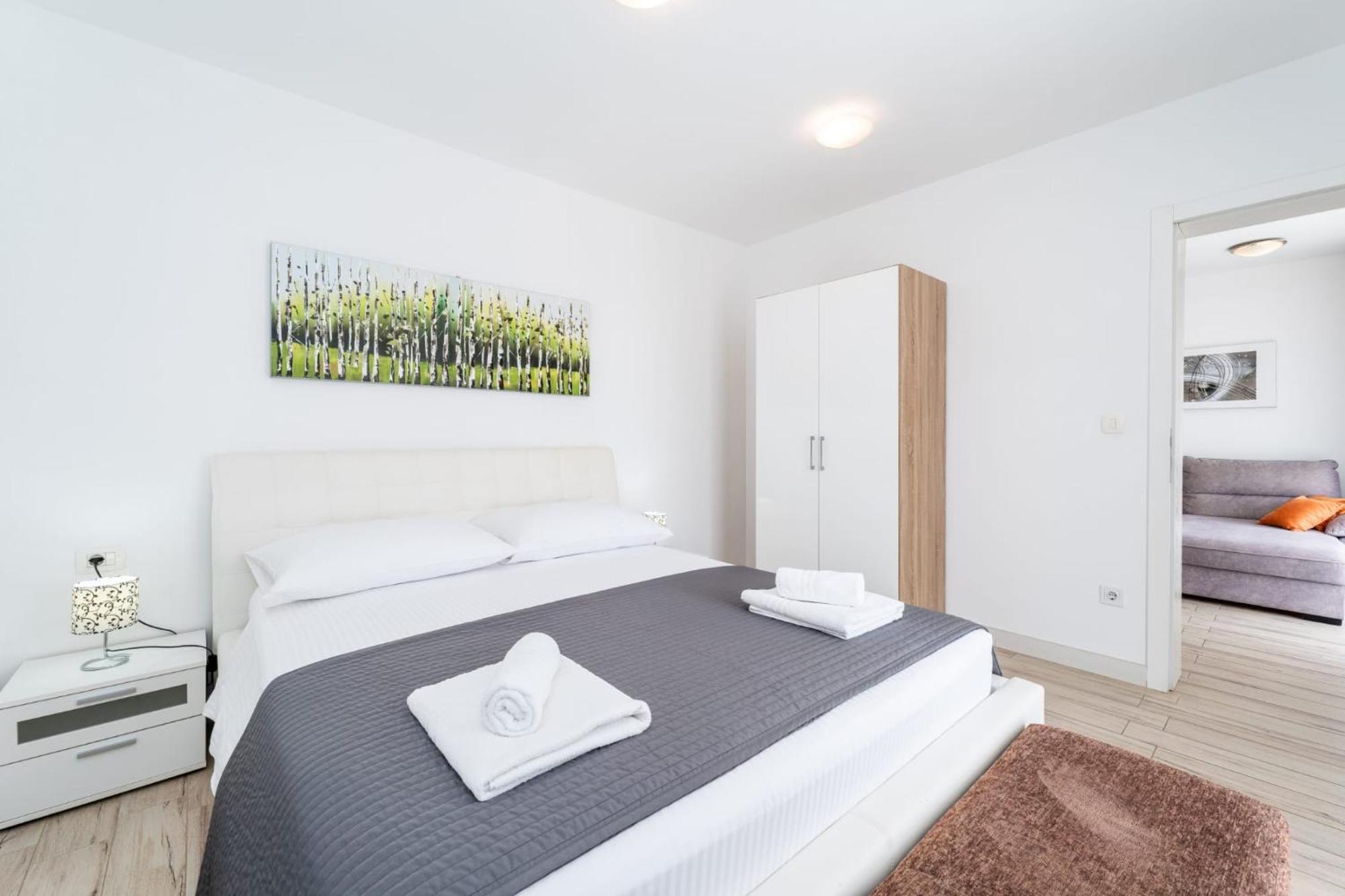 Carlotta Apartament