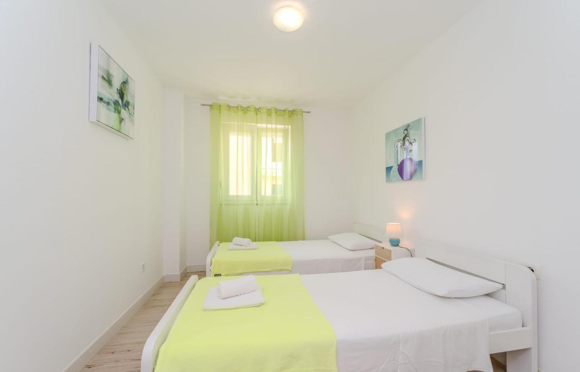 Carlotta * Zadar